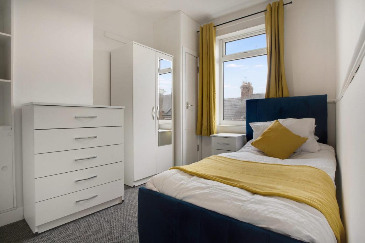 Freshly Renovated, Feels Like Home, Sleeps 3 Chester-le-Street Eksteriør billede